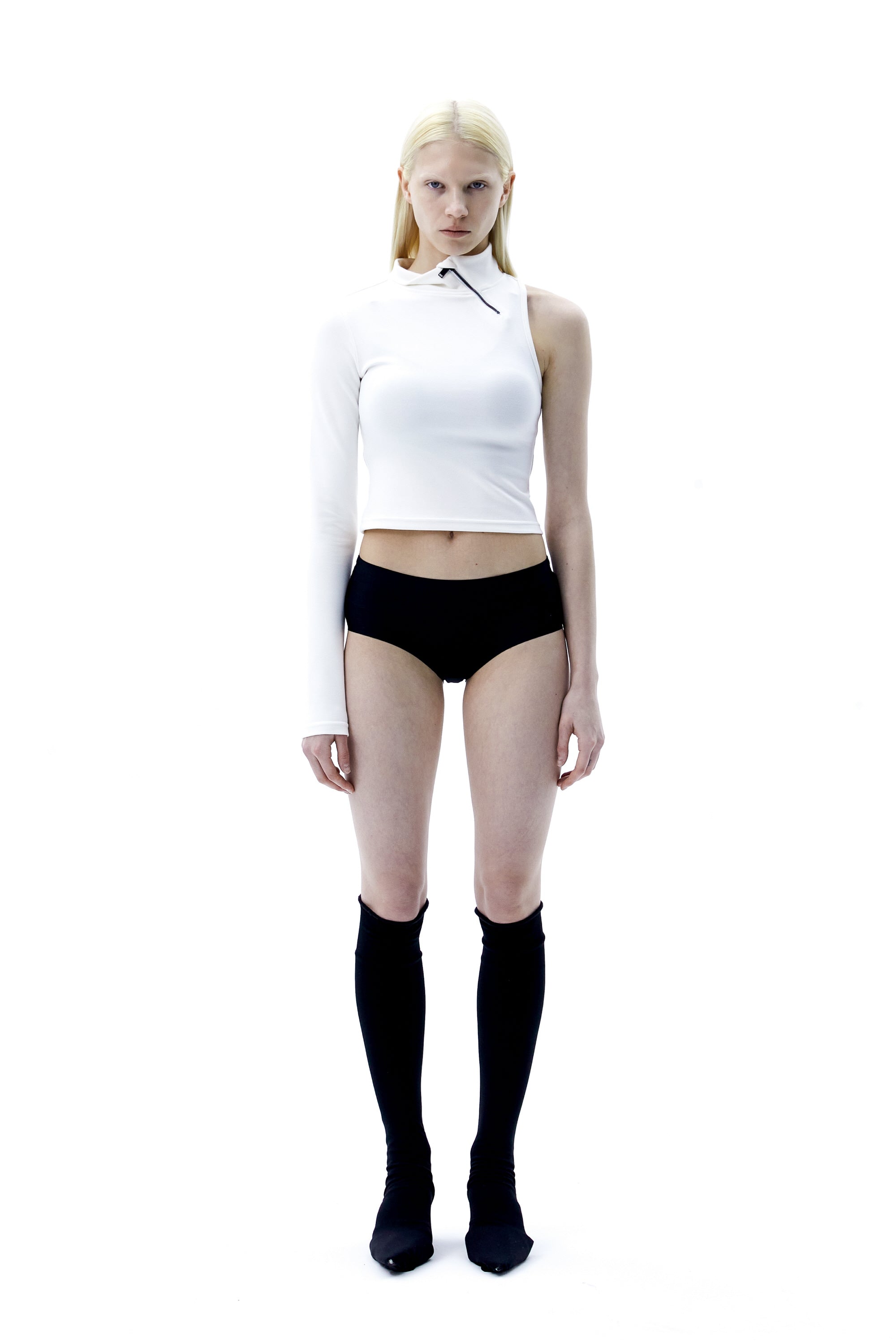 (ARIELLA) Broken Neck Tee-2