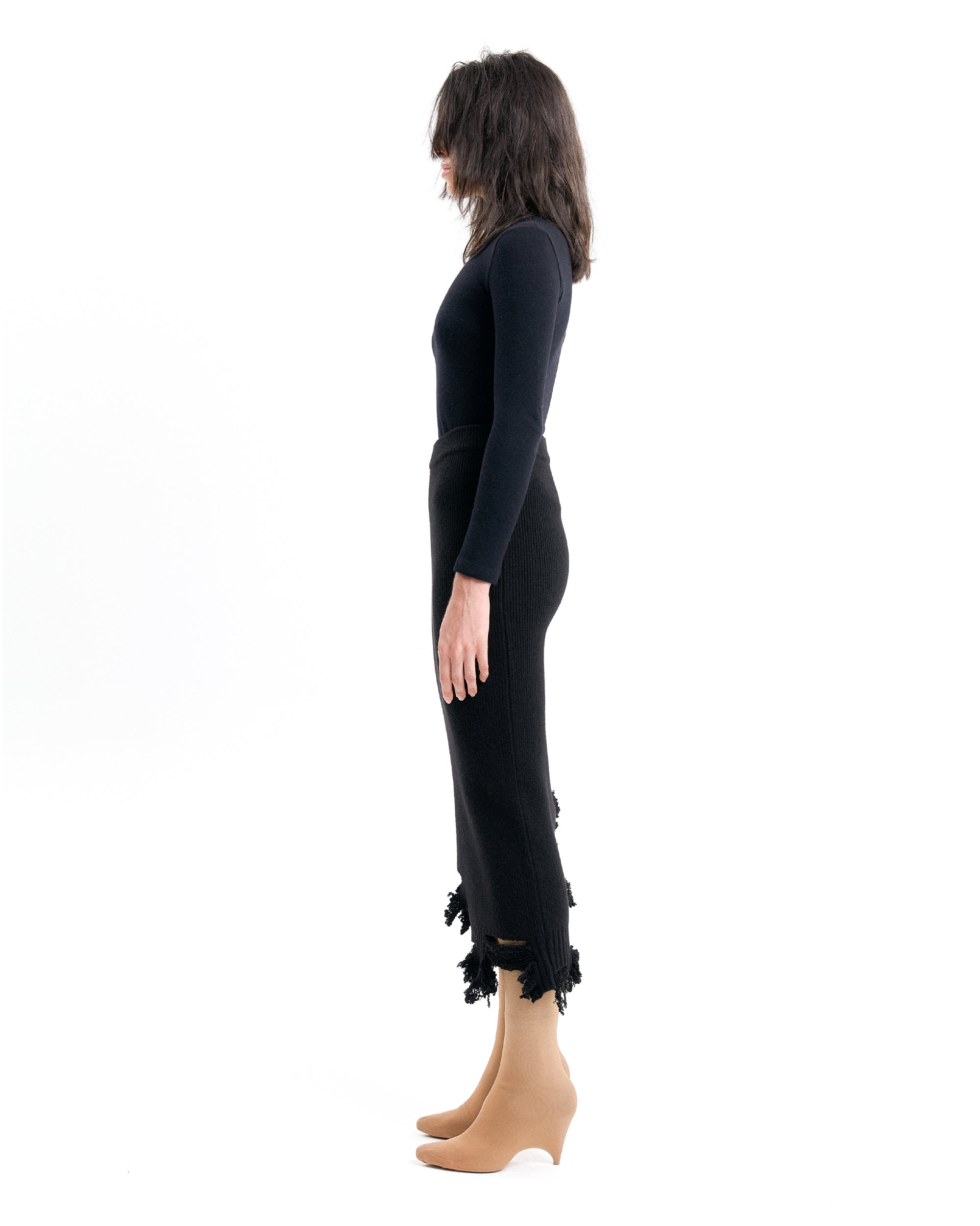 (EMMA) DAMAGED KNIT SKIRT-3