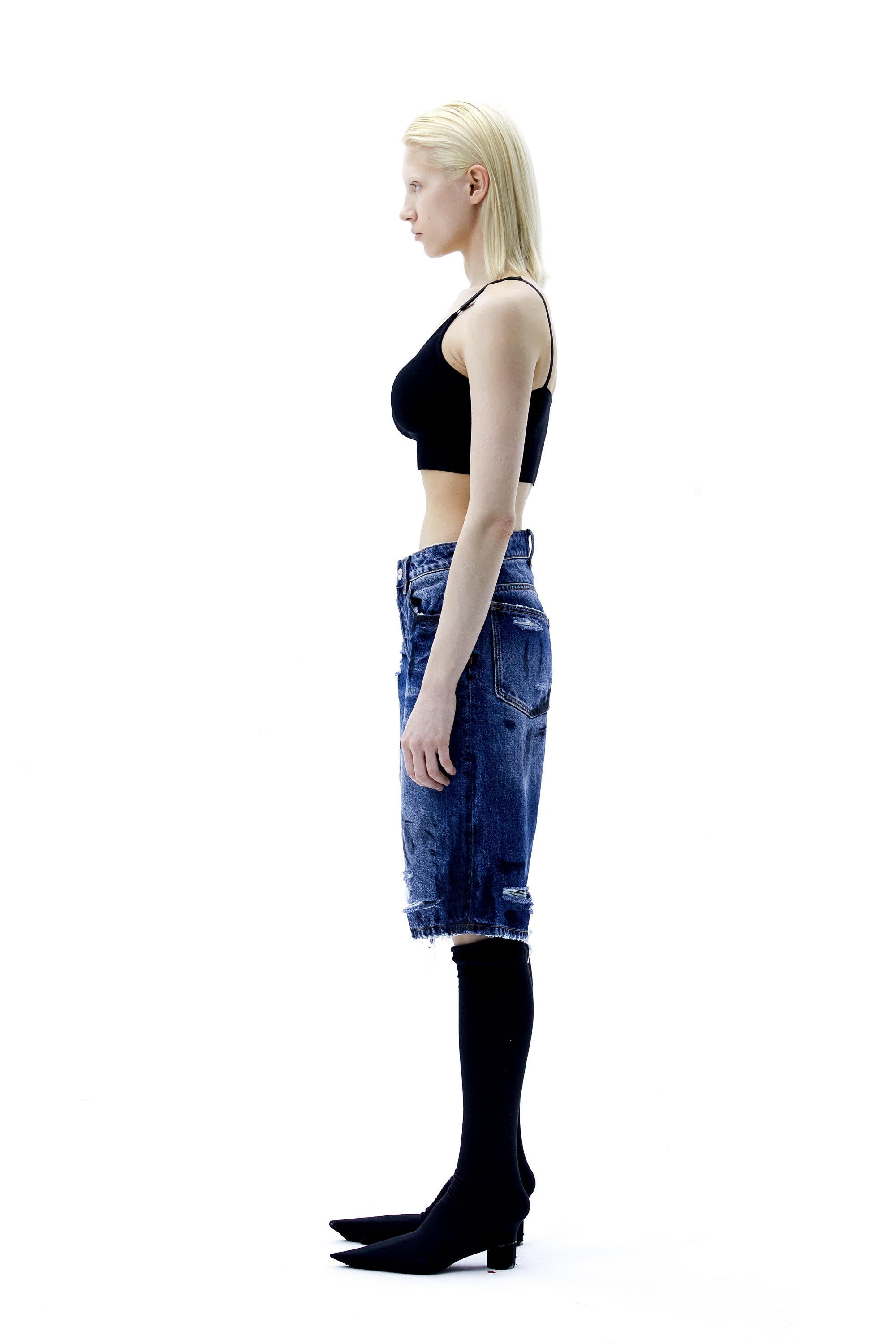 (ARIELLA) Dirty Denim Shorts-3