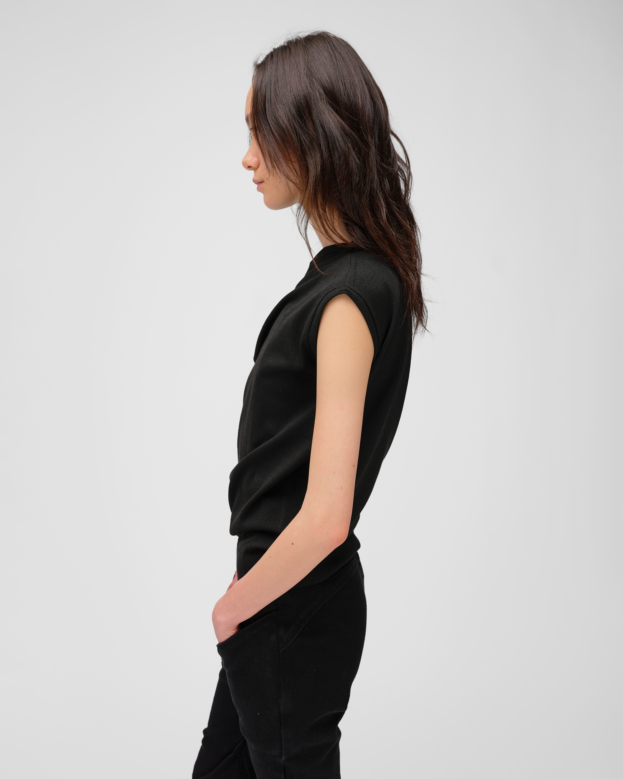 FLUID KNIT TOP