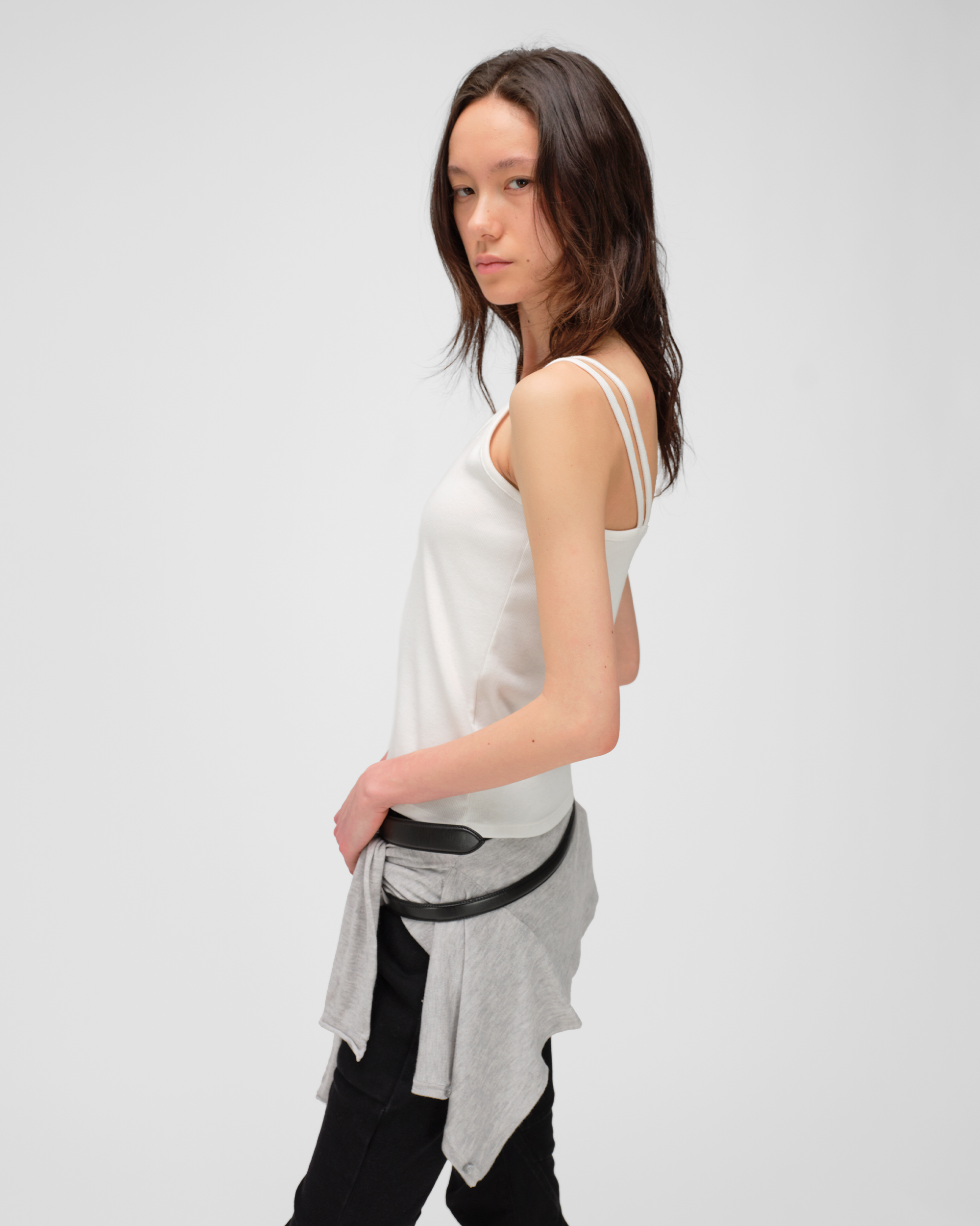 STRAPPY TANK TOP