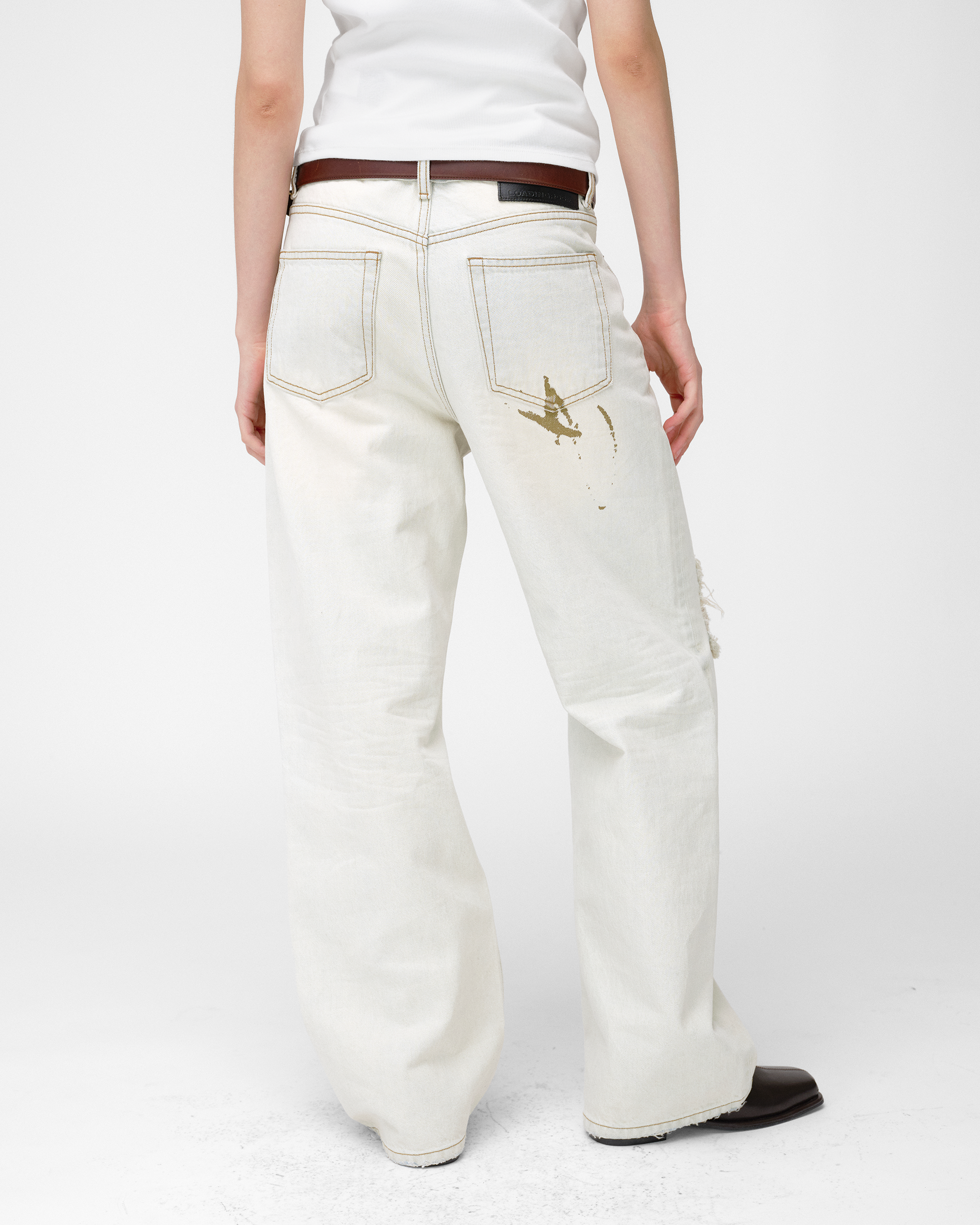 WIDE BAGGY JEANS