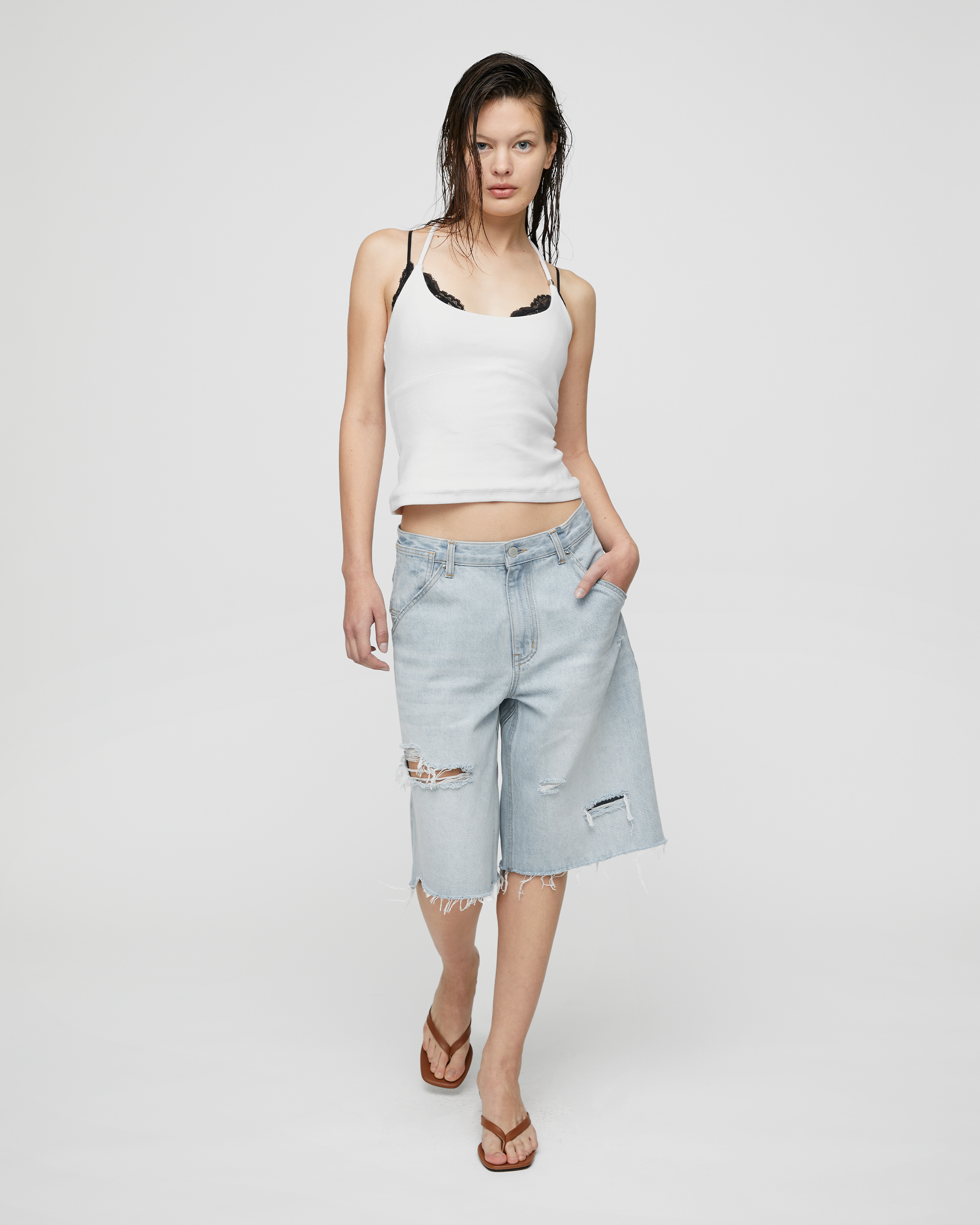 90's STUD DENIM SHORTS
