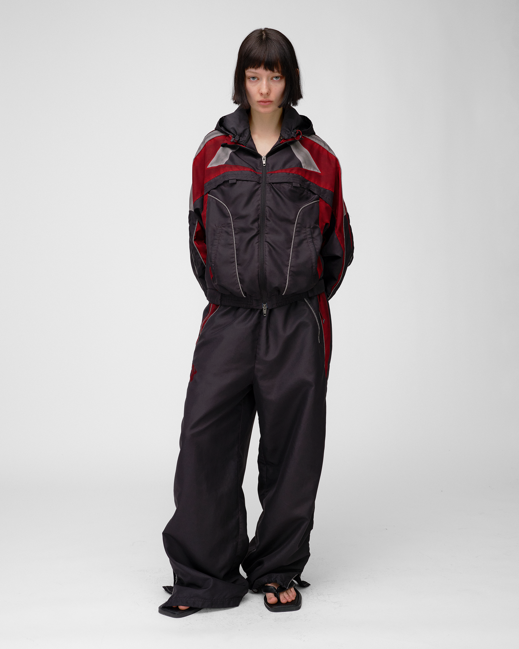 SPORTS TRACK PANTS