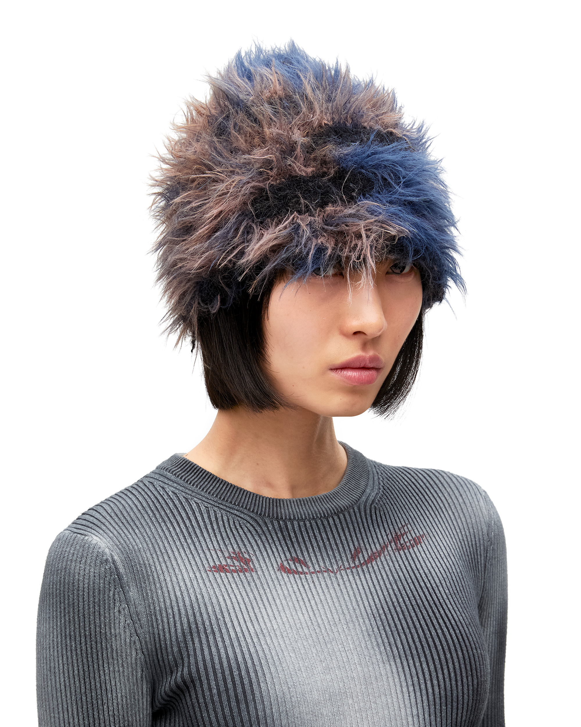 FRIZZY ALPACA BEANIE