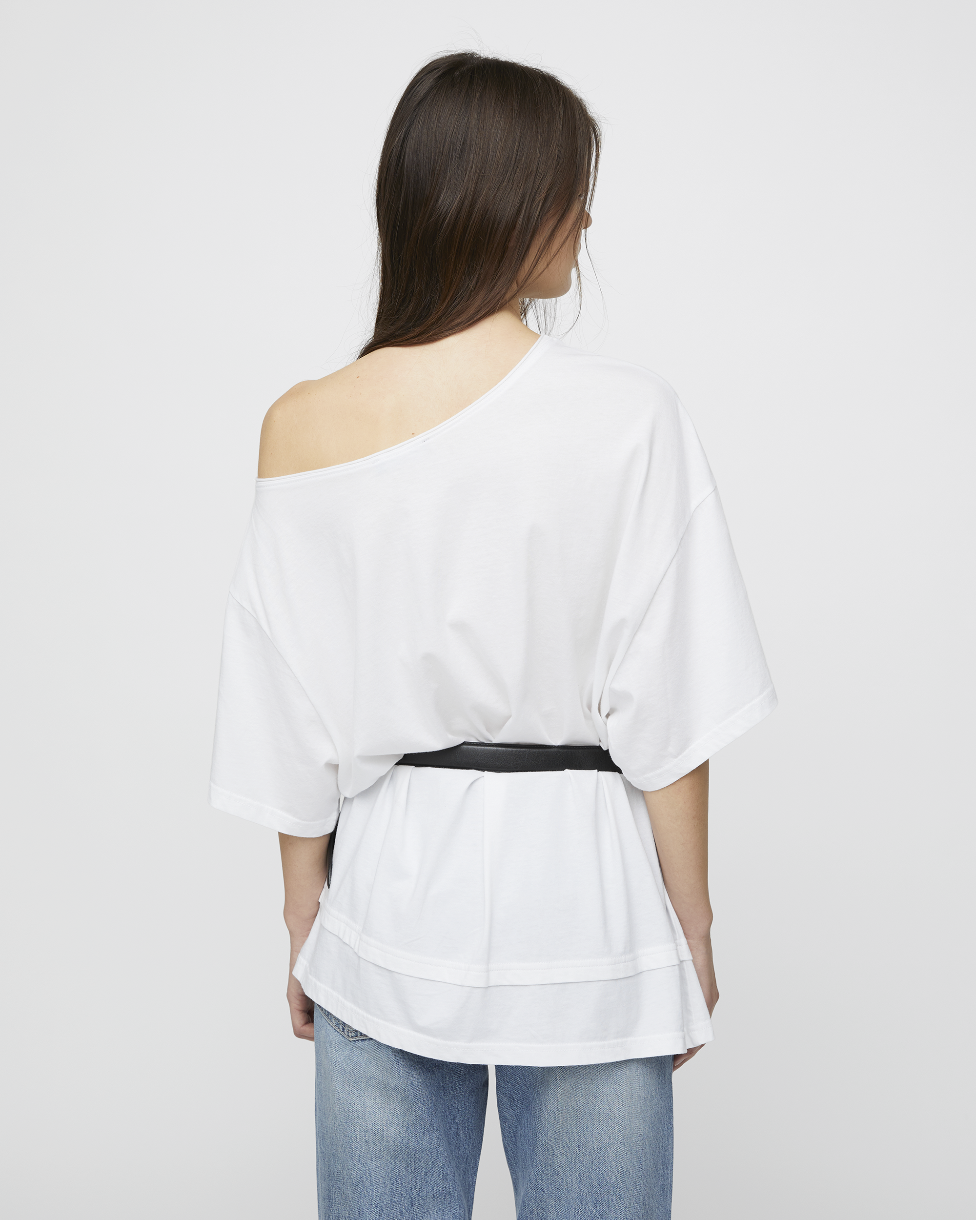 LAYERED ONE SHOULDER TEE